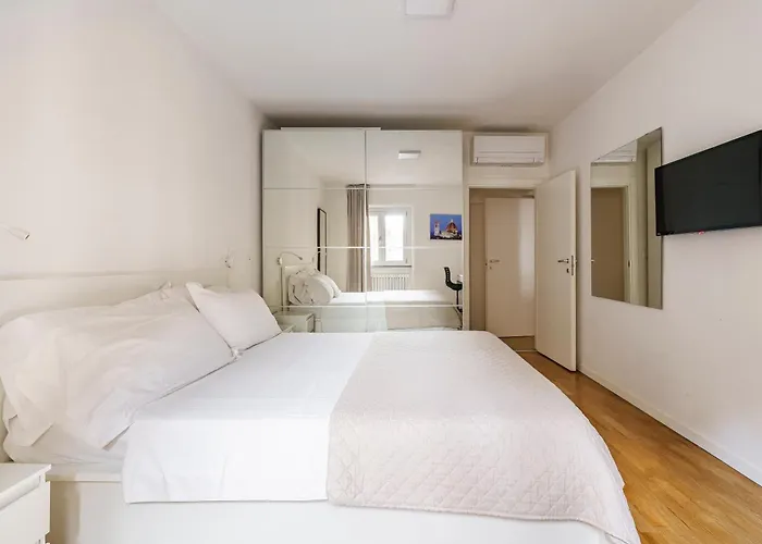 Cdt Duomo Apartament